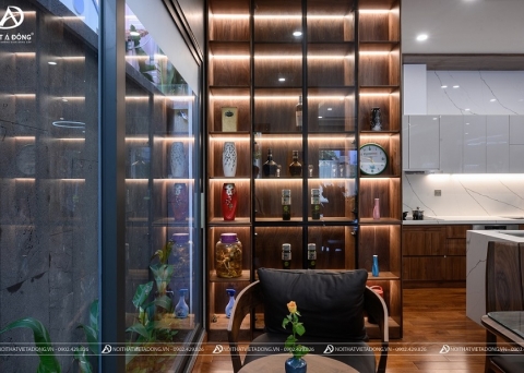 Tủ rượu gỗ óc chó TR-04